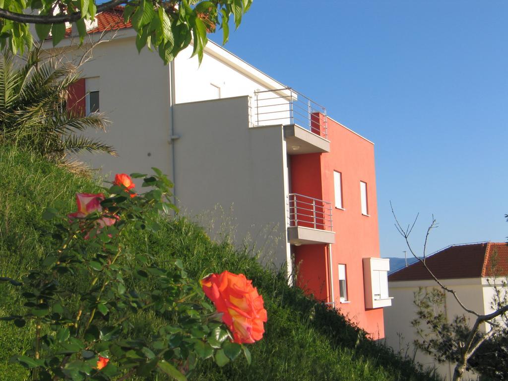 Luxury Apartments Villa Lenka Podstrana Buitenkant foto